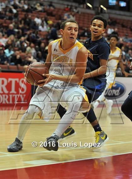 Thumbnail 2 in Santa Monica vs. Temecula Valley (CIF SS 1A Final) photogallery.