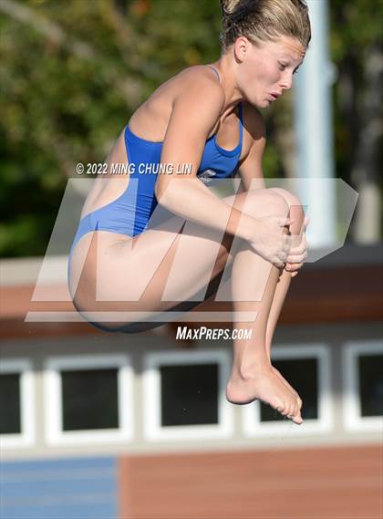 Thumbnail 2 in Mission Viejo Invitational photogallery.