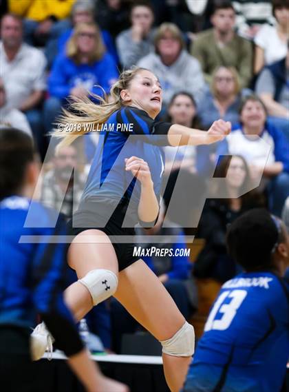 Thumbnail 3 in Millbrook vs. Spackenkill (Section 9 Class C Final) photogallery.