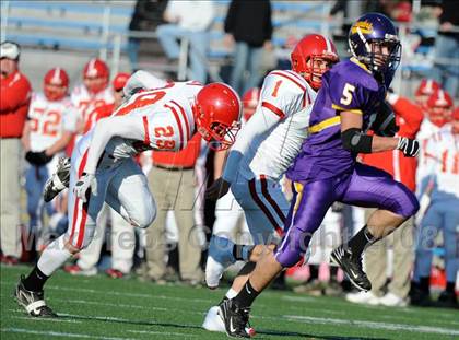 Thumbnail 3 in Mount Carmel vs. Lancaster Catholic (PIAA District 3 Quarterfinals) photogallery.