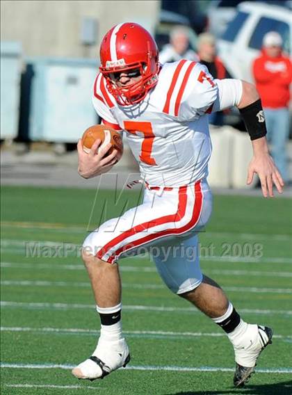 Thumbnail 3 in Mount Carmel vs. Lancaster Catholic (PIAA District 3 Quarterfinals) photogallery.