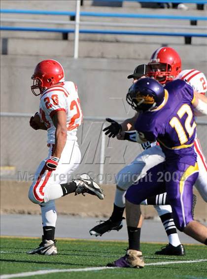 Thumbnail 2 in Mount Carmel vs. Lancaster Catholic (PIAA District 3 Quarterfinals) photogallery.