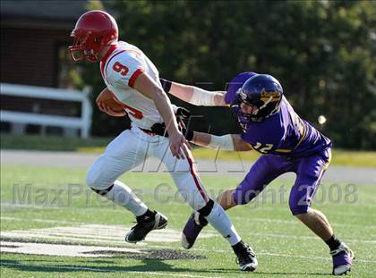 Thumbnail 3 in Mount Carmel vs. Lancaster Catholic (PIAA District 3 Quarterfinals) photogallery.