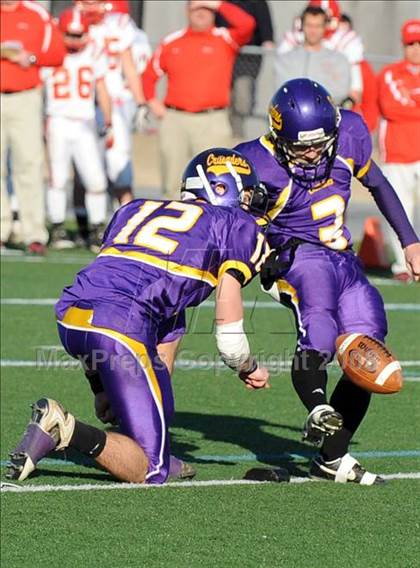 Thumbnail 2 in Mount Carmel vs. Lancaster Catholic (PIAA District 3 Quarterfinals) photogallery.