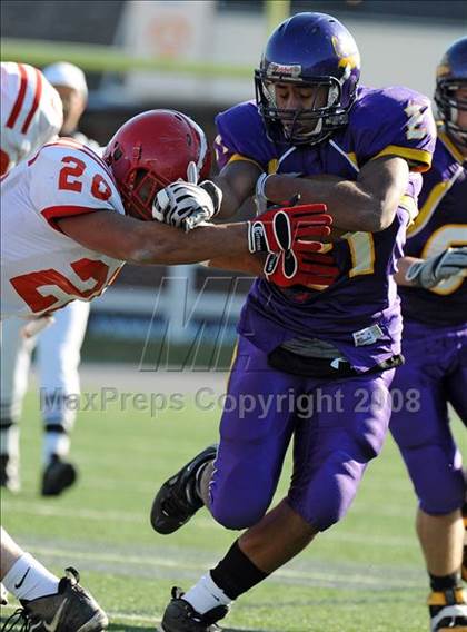 Thumbnail 2 in Mount Carmel vs. Lancaster Catholic (PIAA District 3 Quarterfinals) photogallery.