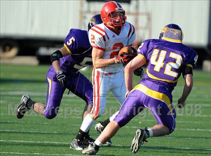 Thumbnail 2 in Mount Carmel vs. Lancaster Catholic (PIAA District 3 Quarterfinals) photogallery.