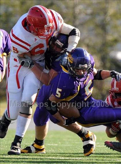 Thumbnail 2 in Mount Carmel vs. Lancaster Catholic (PIAA District 3 Quarterfinals) photogallery.
