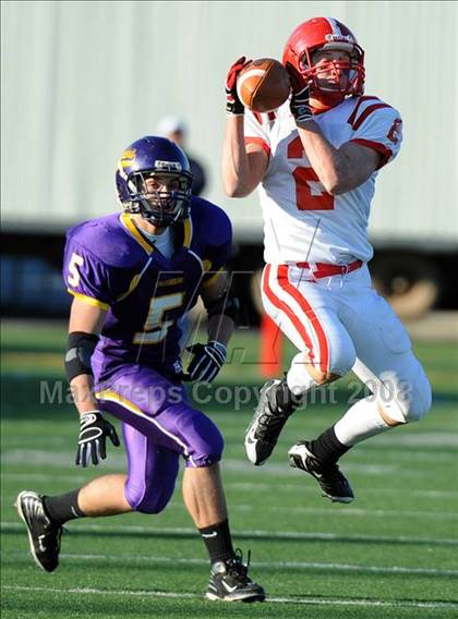 Thumbnail 2 in Mount Carmel vs. Lancaster Catholic (PIAA District 3 Quarterfinals) photogallery.