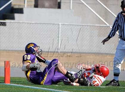 Thumbnail 2 in Mount Carmel vs. Lancaster Catholic (PIAA District 3 Quarterfinals) photogallery.