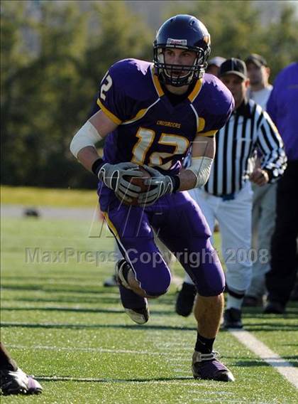 Thumbnail 3 in Mount Carmel vs. Lancaster Catholic (PIAA District 3 Quarterfinals) photogallery.