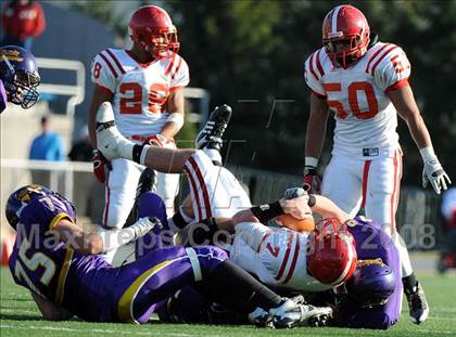Thumbnail 1 in Mount Carmel vs. Lancaster Catholic (PIAA District 3 Quarterfinals) photogallery.