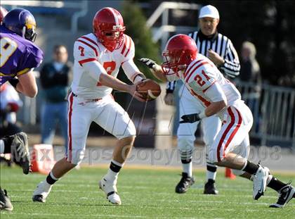 Thumbnail 2 in Mount Carmel vs. Lancaster Catholic (PIAA District 3 Quarterfinals) photogallery.