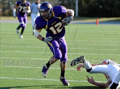 Thumbnail 3 in Mount Carmel vs. Lancaster Catholic (PIAA District 3 Quarterfinals) photogallery.