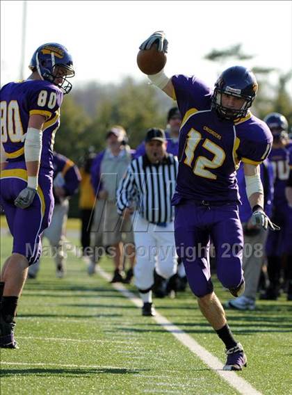 Thumbnail 1 in Mount Carmel vs. Lancaster Catholic (PIAA District 3 Quarterfinals) photogallery.