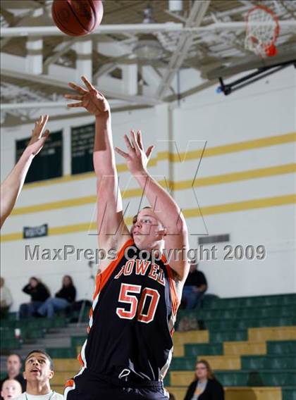 Thumbnail 2 in Knoxville Catholic vs Powell (Pilot Food-Mart Classic) photogallery.