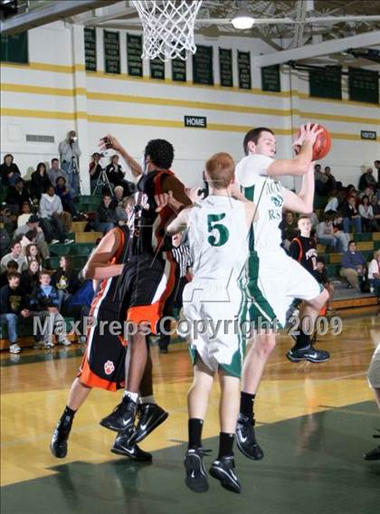 Thumbnail 2 in Knoxville Catholic vs Powell (Pilot Food-Mart Classic) photogallery.