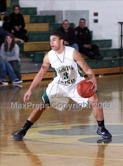 Thumbnail 1 in Knoxville Catholic vs Powell (Pilot Food-Mart Classic) photogallery.