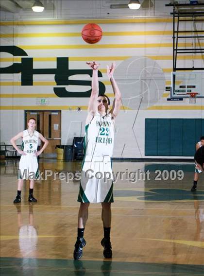 Thumbnail 2 in Knoxville Catholic vs Powell (Pilot Food-Mart Classic) photogallery.
