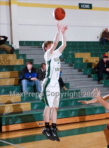 Thumbnail 1 in Knoxville Catholic vs Powell (Pilot Food-Mart Classic) photogallery.