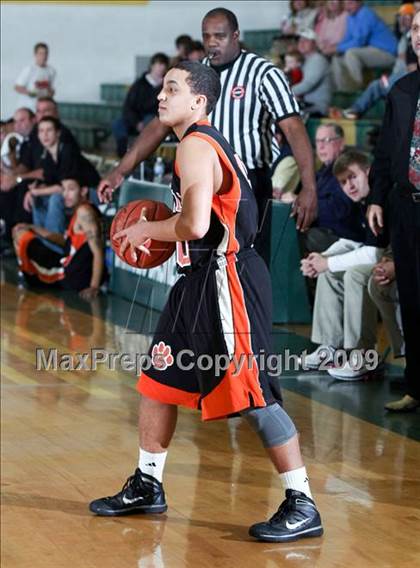 Thumbnail 2 in Knoxville Catholic vs Powell (Pilot Food-Mart Classic) photogallery.