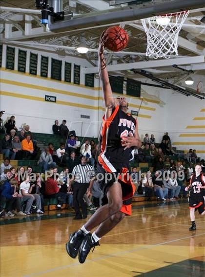 Thumbnail 3 in Knoxville Catholic vs Powell (Pilot Food-Mart Classic) photogallery.