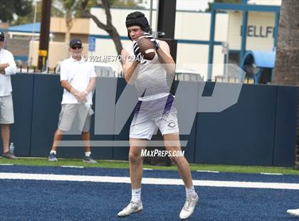 Thumbnail 3 in Mater Dei vs. Carlsbad  (Brave 8 Invitational) photogallery.