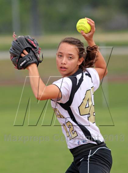 Thumbnail 3 in Enochs vs Buhach Colony (NorCal Classic) photogallery.