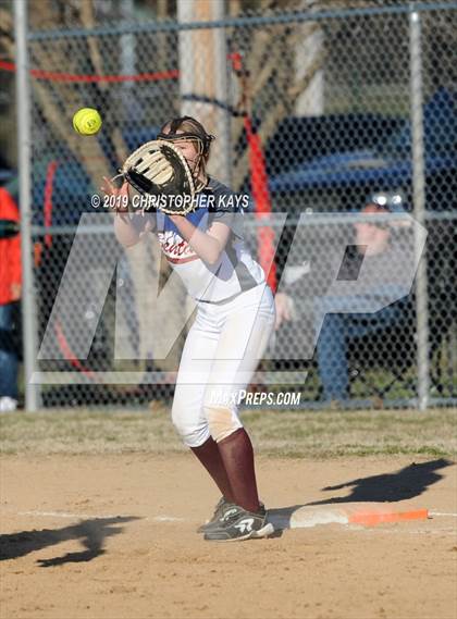 Thumbnail 3 in Fairfield @ Benton photogallery.
