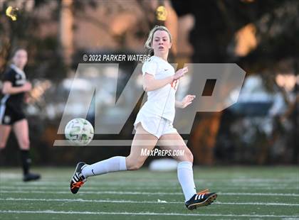 Thumbnail 3 in Dominican vs Mt. Carmel (LHSAA Div 1 Quarterfinals) photogallery.