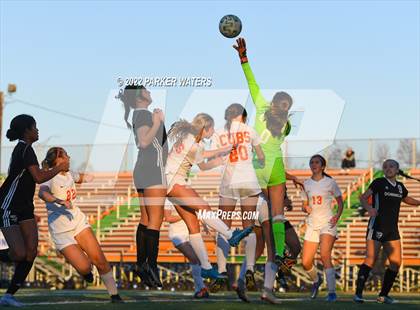 Thumbnail 2 in Dominican vs Mt. Carmel (LHSAA Div 1 Quarterfinals) photogallery.
