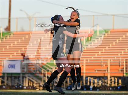 Thumbnail 1 in Dominican vs Mt. Carmel (LHSAA Div 1 Quarterfinals) photogallery.