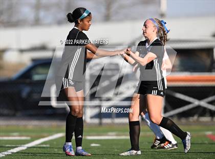 Thumbnail 3 in Dominican vs Mt. Carmel (LHSAA Div 1 Quarterfinals) photogallery.