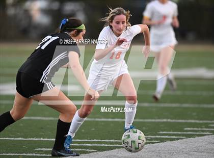 Thumbnail 2 in Dominican vs Mt. Carmel (LHSAA Div 1 Quarterfinals) photogallery.