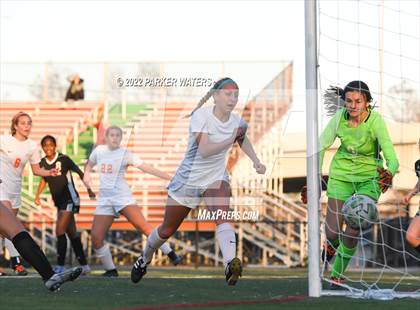 Thumbnail 1 in Dominican vs Mt. Carmel (LHSAA Div 1 Quarterfinals) photogallery.