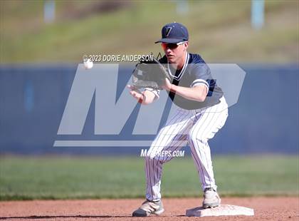 Thumbnail 1 in Rio Americano @ Vista del Lago photogallery.