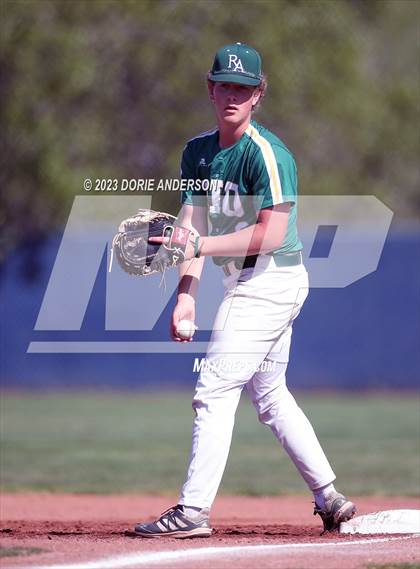 Thumbnail 3 in Rio Americano @ Vista del Lago photogallery.