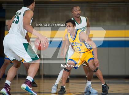 Thumbnail 1 in Grant vs. Fremont (Oakland Legends Classic) photogallery.