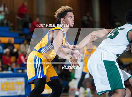 Thumbnail 1 in Grant vs. Fremont (Oakland Legends Classic) photogallery.