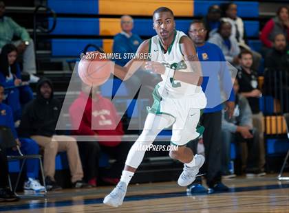 Thumbnail 2 in Grant vs. Fremont (Oakland Legends Classic) photogallery.