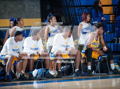 Thumbnail 3 in Grant vs. Fremont (Oakland Legends Classic) photogallery.