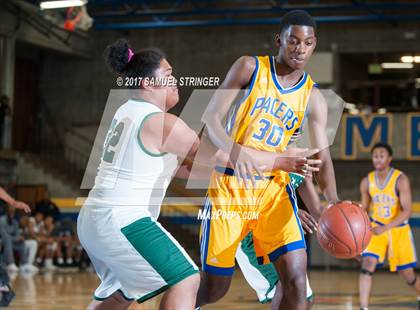 Thumbnail 2 in Grant vs. Fremont (Oakland Legends Classic) photogallery.