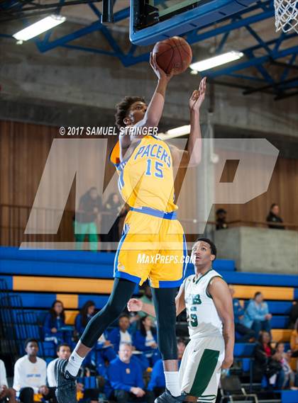 Thumbnail 3 in Grant vs. Fremont (Oakland Legends Classic) photogallery.