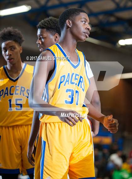 Thumbnail 3 in Grant vs. Fremont (Oakland Legends Classic) photogallery.