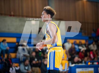 Thumbnail 3 in Grant vs. Fremont (Oakland Legends Classic) photogallery.