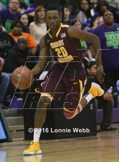 Thumbnail 1 in Brentwood vs Mt. Vernon (SNY Invitational) photogallery.