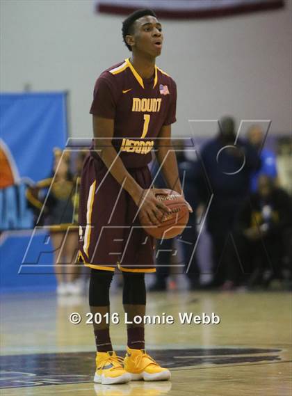 Thumbnail 2 in Brentwood vs Mt. Vernon (SNY Invitational) photogallery.