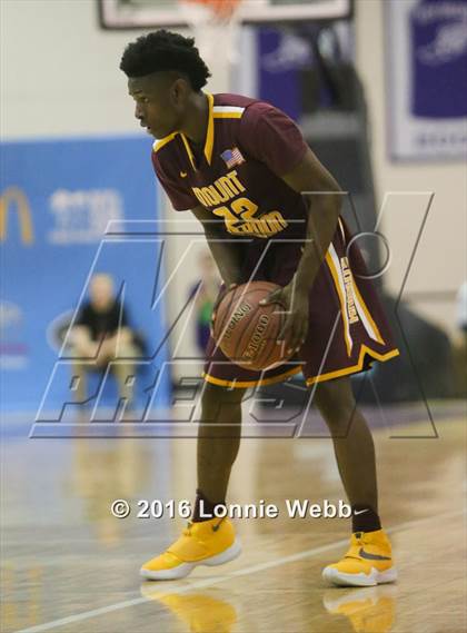 Thumbnail 3 in Brentwood vs Mt. Vernon (SNY Invitational) photogallery.