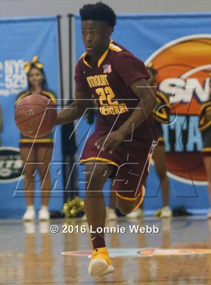 Thumbnail 2 in Brentwood vs Mt. Vernon (SNY Invitational) photogallery.