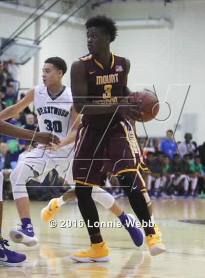 Thumbnail 1 in Brentwood vs Mt. Vernon (SNY Invitational) photogallery.