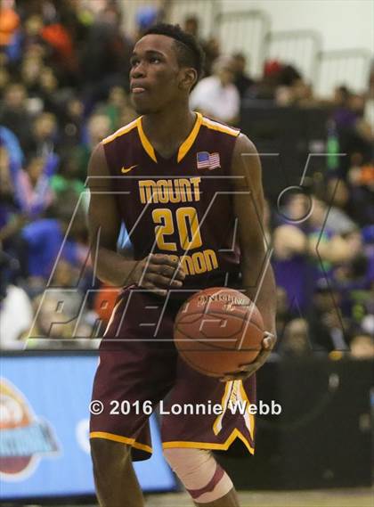 Thumbnail 3 in Brentwood vs Mt. Vernon (SNY Invitational) photogallery.